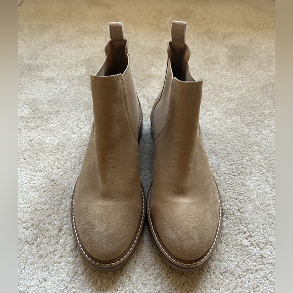 Steve Madden Women's Leopold Chelsea Boot - Picture 4 of 9